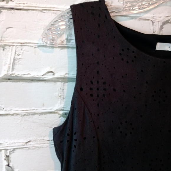 RIPE Sleeveless Laser Cut Little Black Dress S-M - Picture 4 of 8